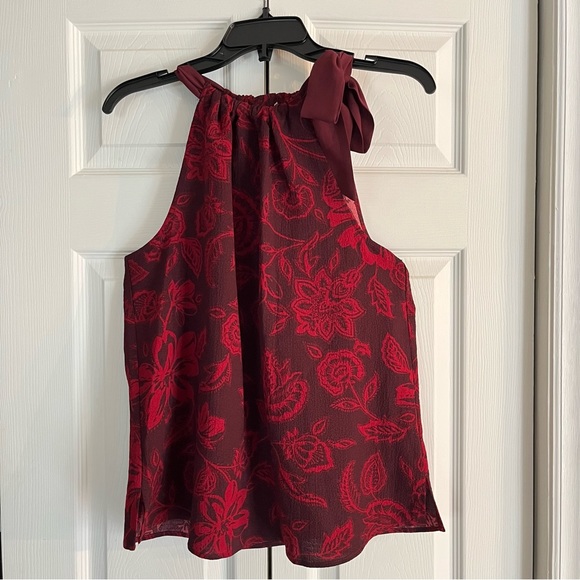 VINCE CAMUTO “Desert Summer” Paisley Print Halter Blouse in Cranberry Size Small - Picture 2 of 12